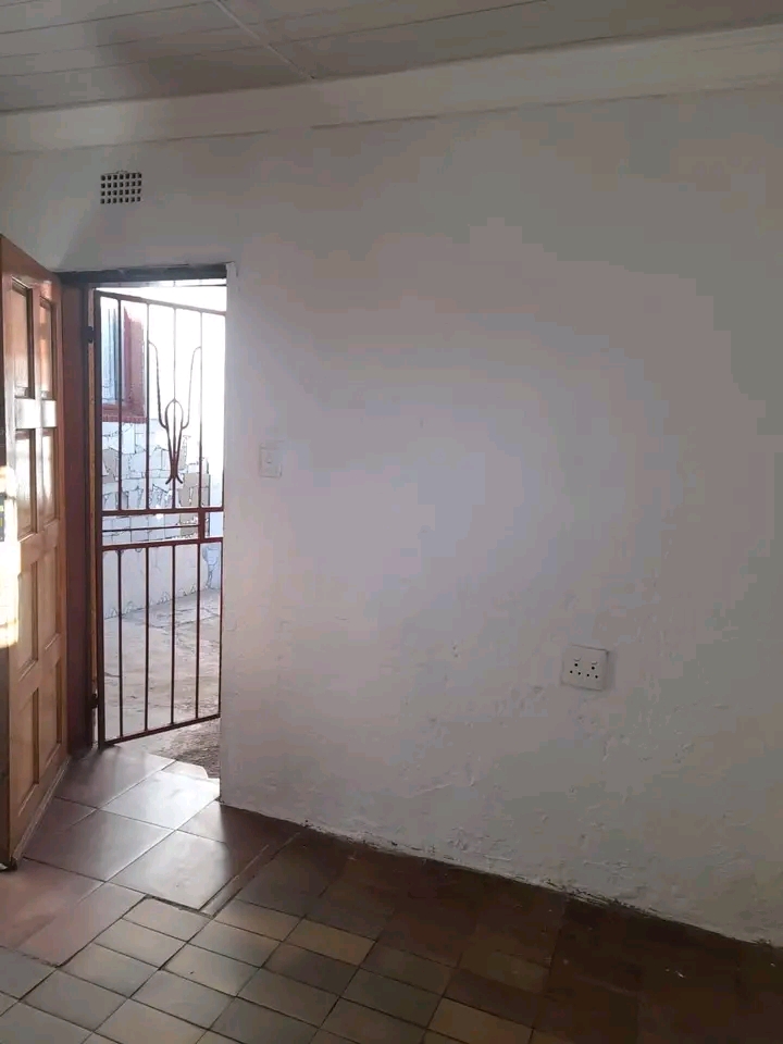 Room available for rental in naledi ext 2 nex  in Naledi