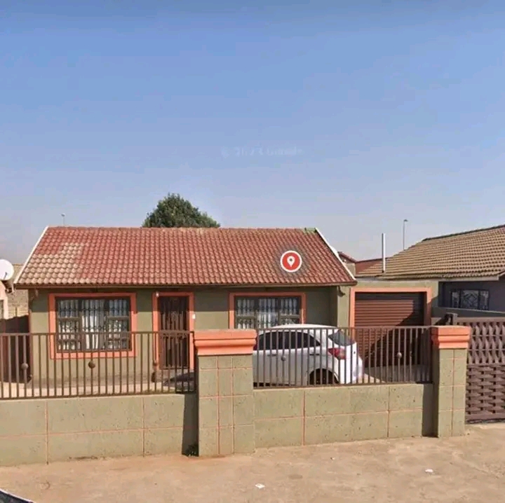 House available to rent immediately !!!📍   in Vosloorus