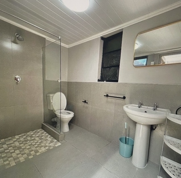  shared 4 bedroom home in addison street salt  in Cape Town