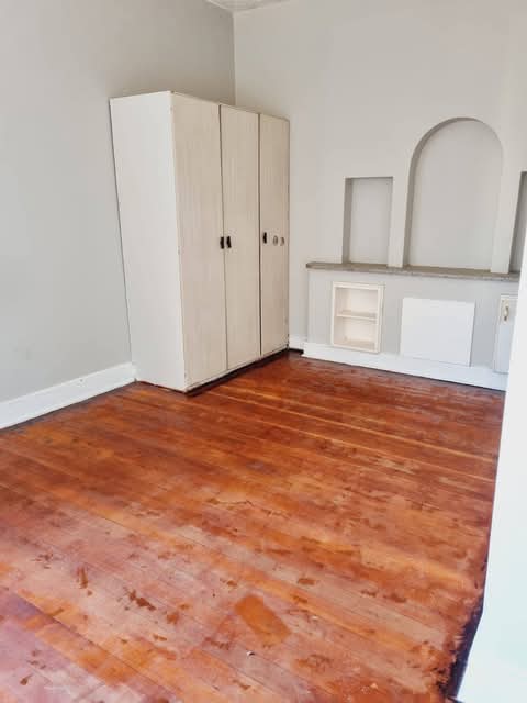 Absolutels for rent in east, johannesburg
**  in Bellevue