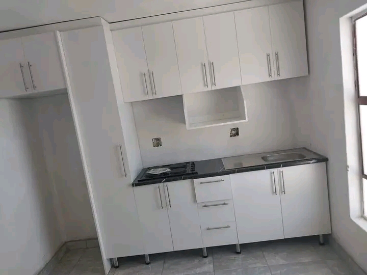 Rental ext79 
big bachelor available 
rent   in Clayville