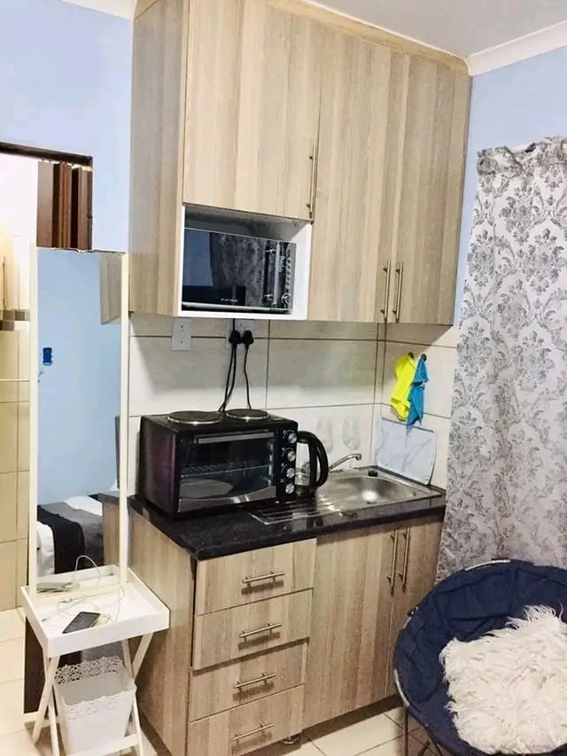 Clean bachelor room available in extension 1   in Ebony Park