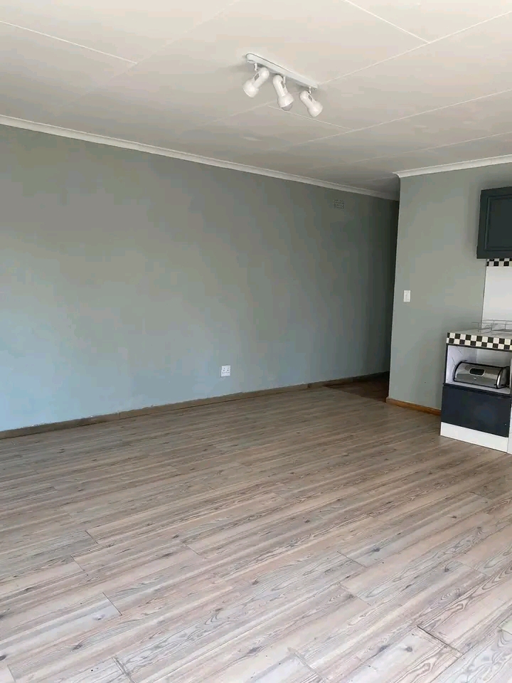 🏠2 bedroom apartment to let. new modder -   in Benoni