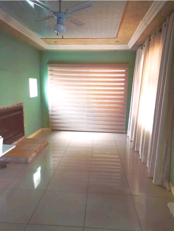 3 bedroom house available to rent at ext 5 be  in Cosmo City