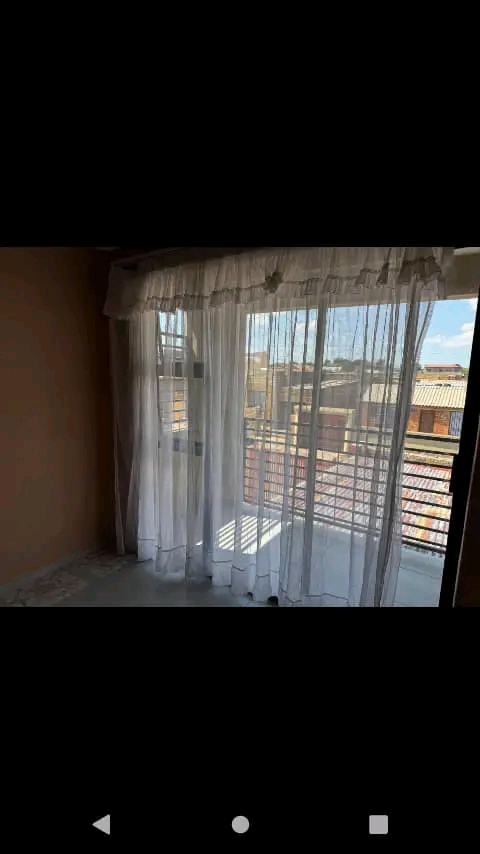 Rental moletsane bachelor with ensuit and sin  in Molestane