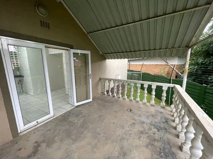 Garden cottage rental available
1x bedroom
  in Rynfield
