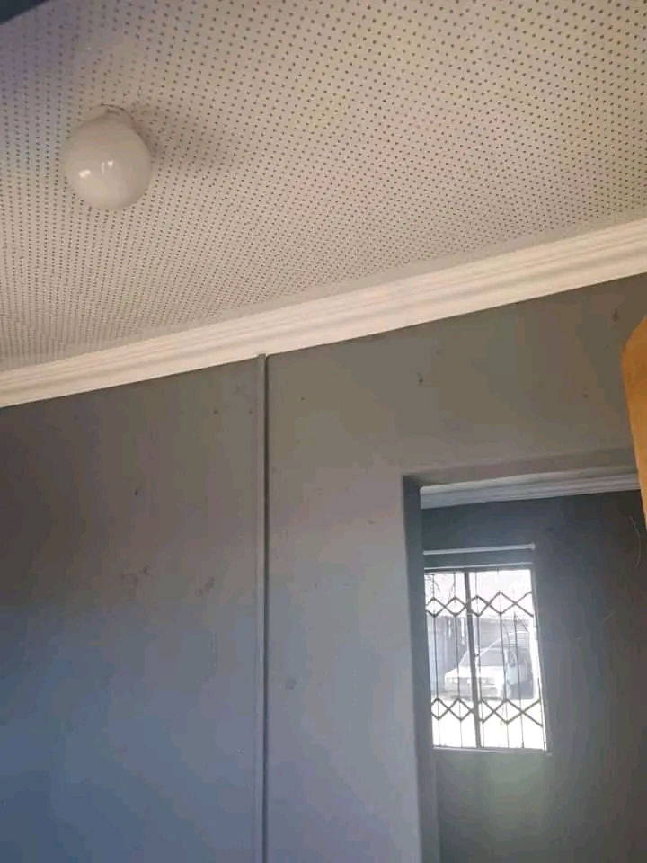 Rooms are available whatsapp me  in Protea Glen