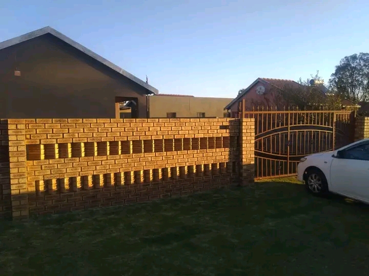House available to rent at eastfield 📍📍  in Vosloorus