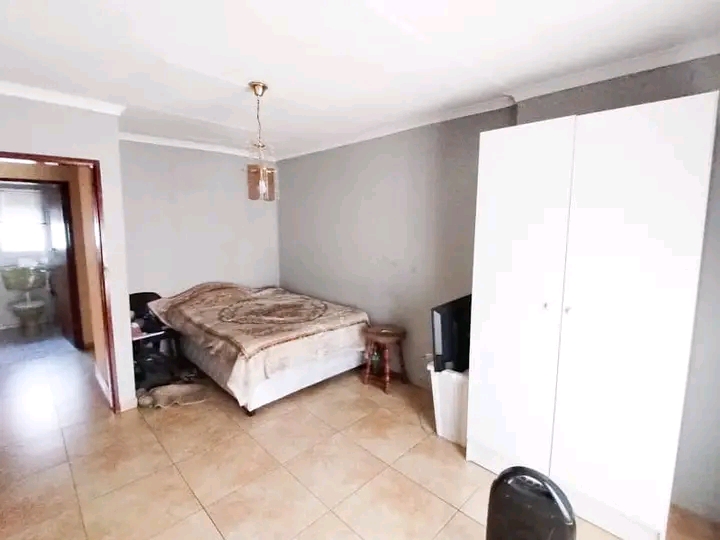 Home for rental 🏅🏅🏅 (zone 6) - sowet  in Pimville