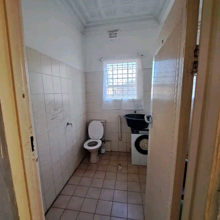 To let: 3 bedroom house in north
available i  in Alberton