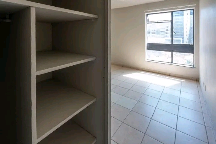 Bachelor flats to let in joubert park
bachel  in Johannesburg