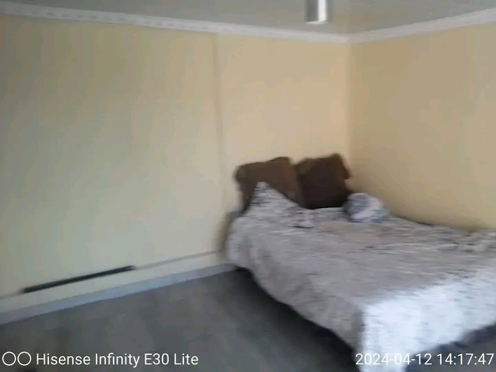 A beautiful spacious room available opposite   in Pimville