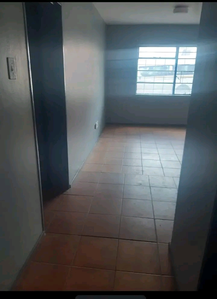 2 bedroom apartments to let located next to n  in Newtown