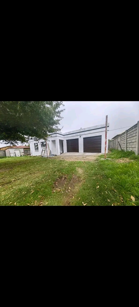 Newly builded spacipus 1 bedroom cottage with  in Old Birch Acres