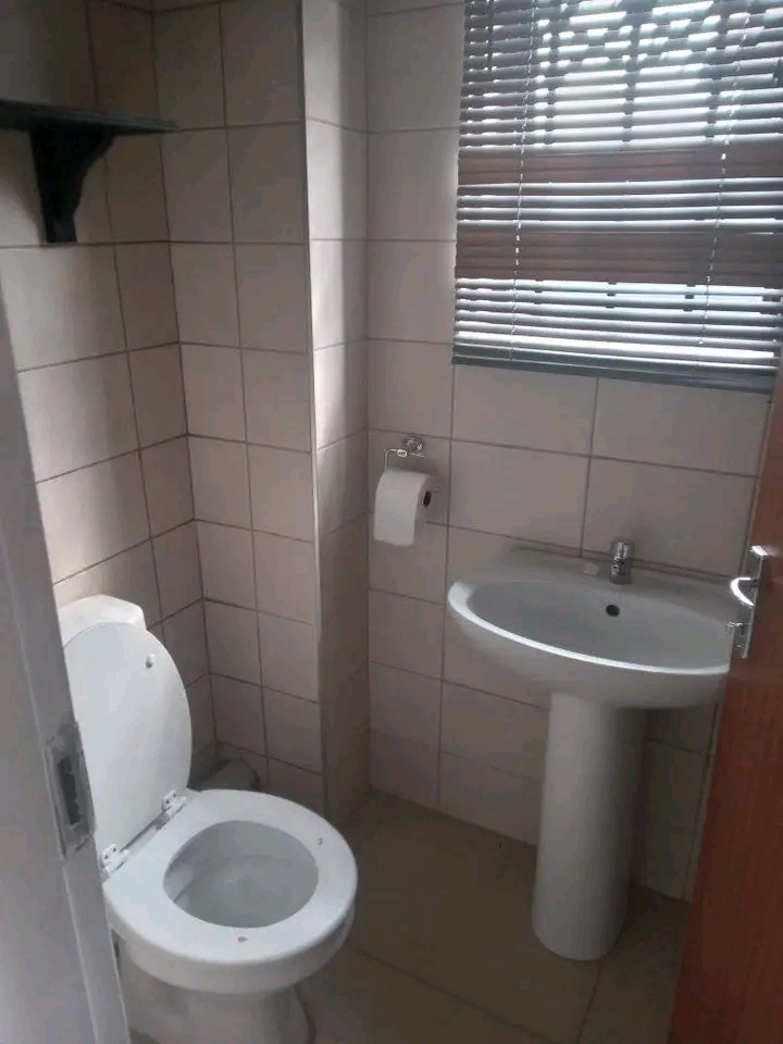 Spacious rooms available at ext 6. r3000
dep  in Ebony Park
