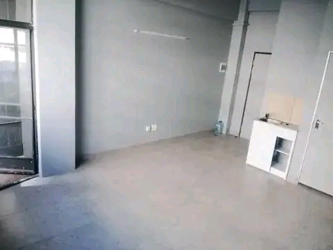 Bachelors and 2bedrooms flats still available  in Johannesburg