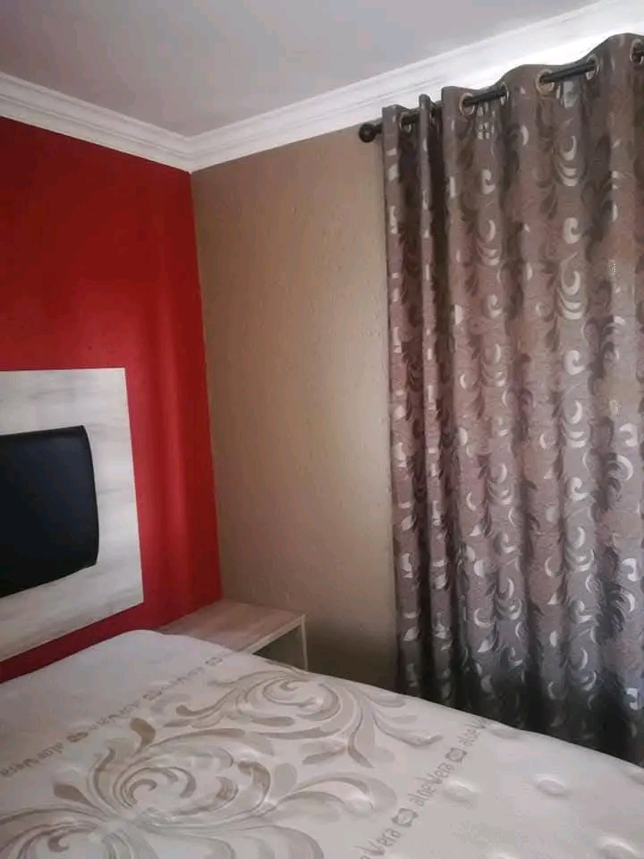 Furnished room to rent at ext 11 with bed,tv,  in Protea Glen
