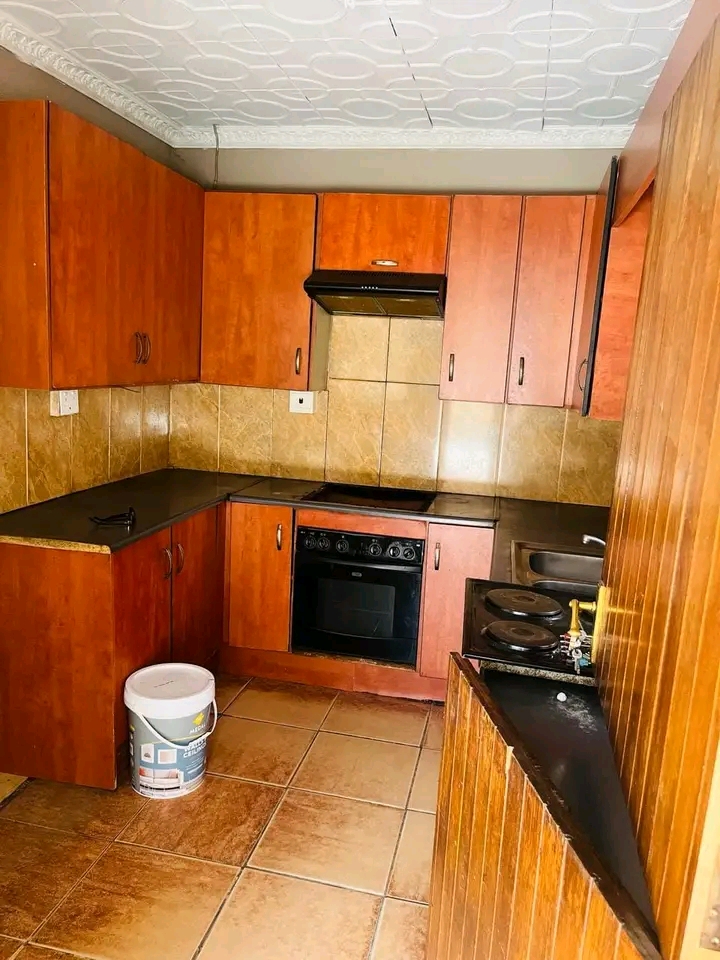 Hi this beautiful property for rental is situ  in Mamelodi