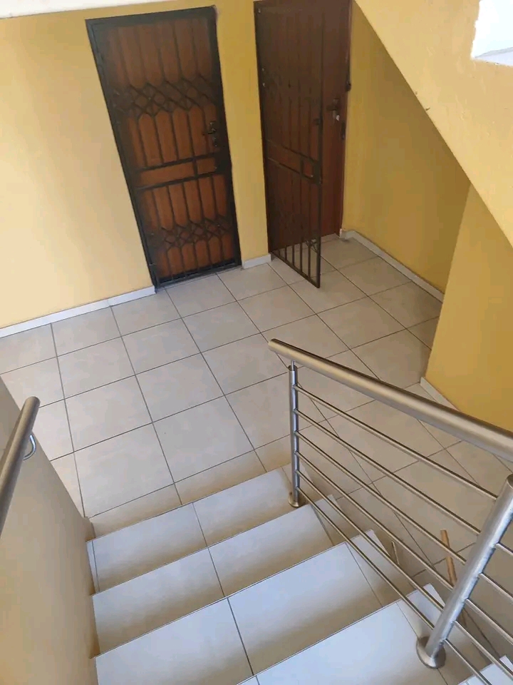 📍rental bachelor 
r3500 pm indluding wate  in Birch Acres