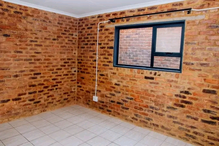 Stunning bachelor apartments to let at the ma  in Johannesburg