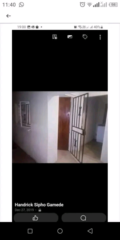 Outside room available to rent in ext8 with p  in Cosmo City