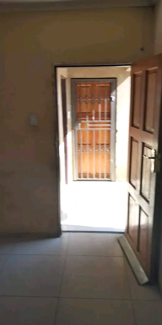 1570 room to rent immediately old dobsonville  in Dobsonville