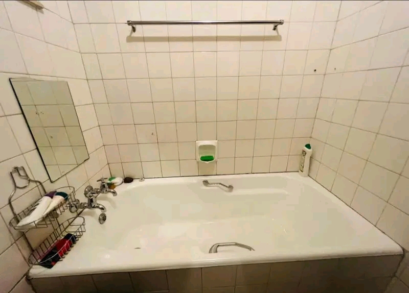 2 bedroom flat🏡available for rental in ce2  in Vanderbijlpark