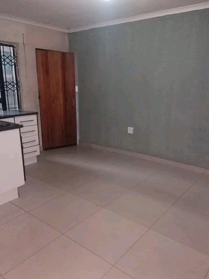 Room to rent, ext 13 next to score, taxi rank  in Ivory Park