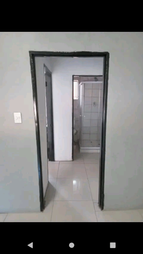 Cottage to rent in ext 3..1 bedroom ..kitchen  in Diepkloof