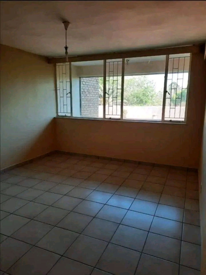 Room to rent in an apartment boksburg east in  in Boksburg