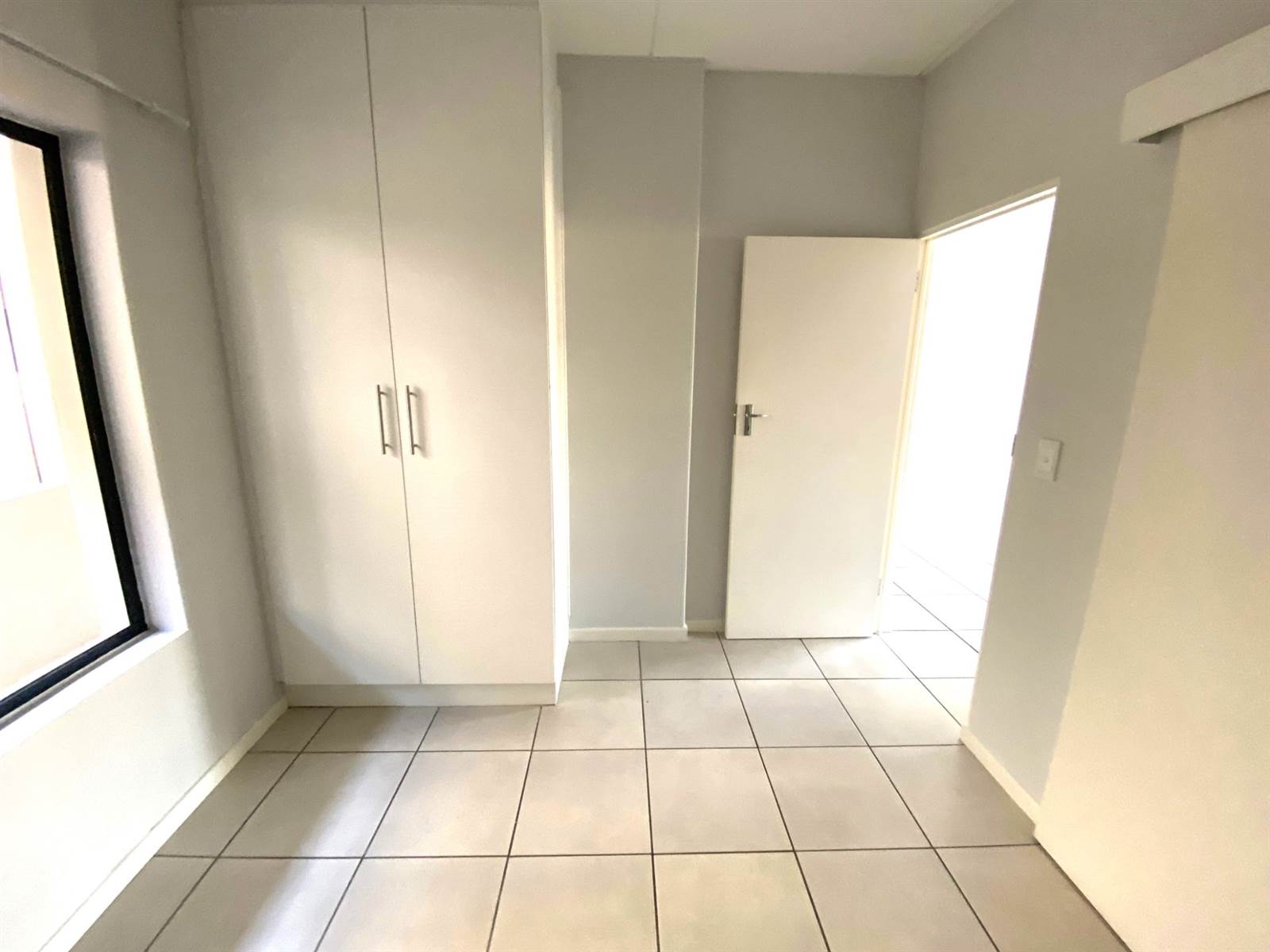  2 bed apartment in parklands 

whatsapp     in Cape Town
