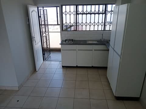1 bedroom flat to rent max 3 people 
highris  in Berea