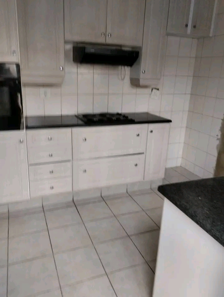 Rooms to let in 6 camelia street. parking is   in Wychwood
