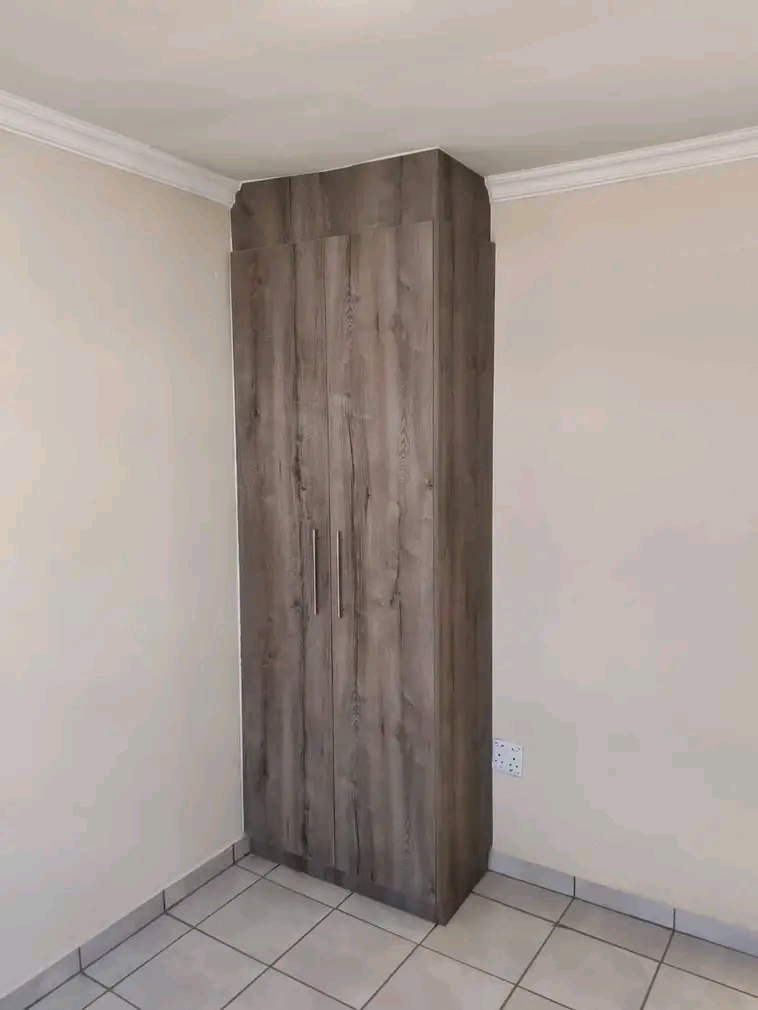 2 outside rooms available to rental for garag  in Chiawelo
