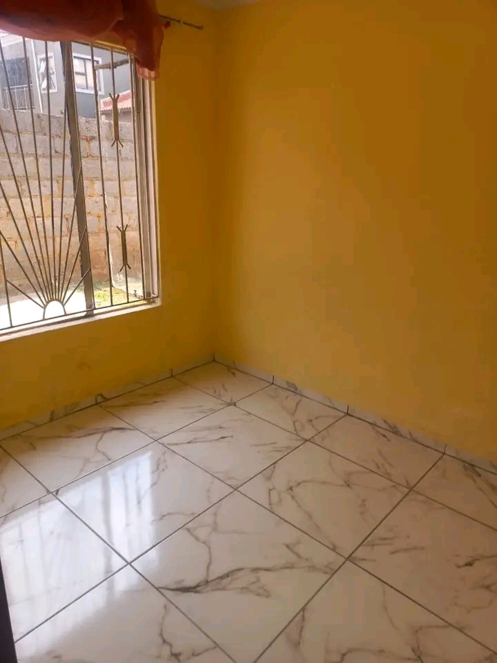 House available to rent in vos 25

•2 bed  in Vosloorus