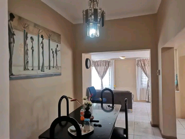 2 bedrooms house with a potential of 2,5 bedr  in Primrose