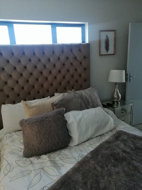 3 bedroom house with a swimming pool availabl  in Centurion
