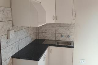 Spacious and beautiful 1 bedroom and 1 bath c  in Roodekop