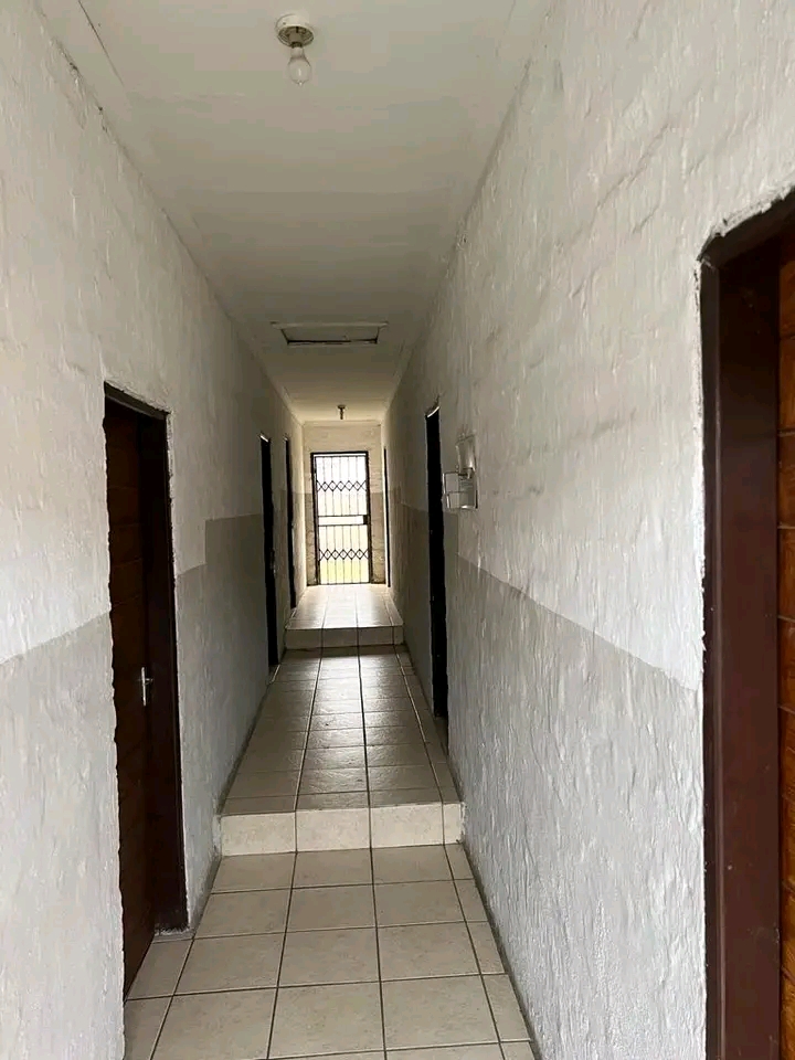 One bachelor room available for r2500 next to... in Olievenhoutbosch