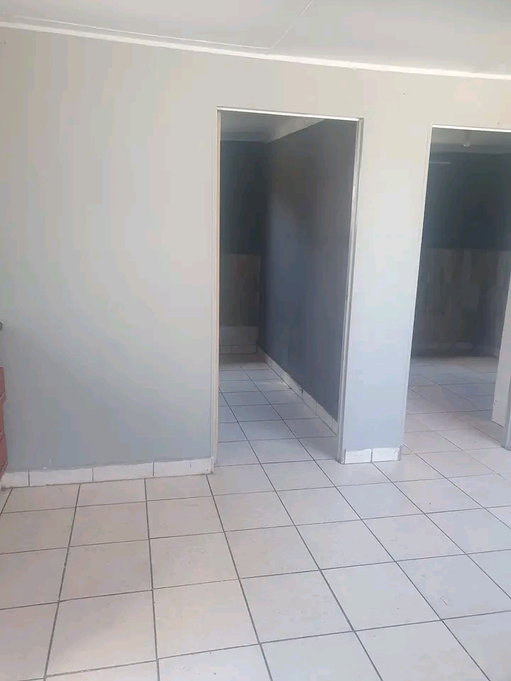 2 bedroom cottage available immediately at ex  in Ebony Park