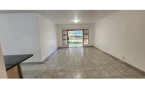 Come home to one of the most beautiful and re  in Constantia Kloof