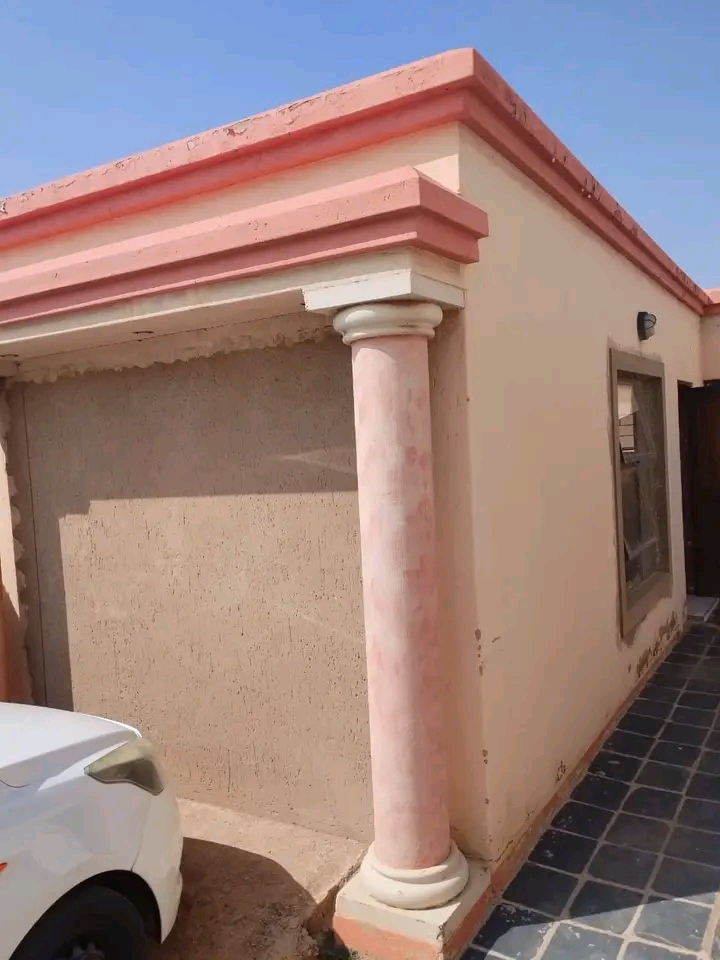 Garage size available to rent in nelmapius ex  in Mamelodi