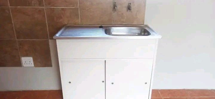 Afternoon good people nice room ensuite avail  in Diepkloof