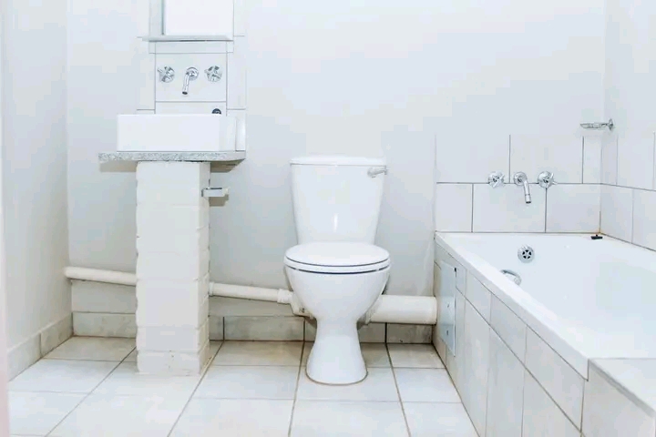 Wimpie towers on 179 jeppe street
* 1st mont  in Johannesburg