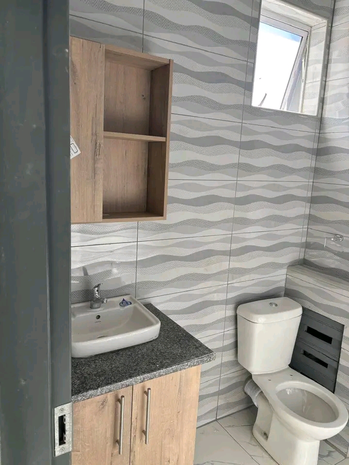 For nice and clean 1 bedroom flats. twine pla  in Troyeville