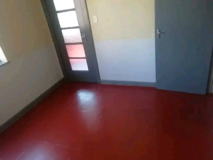 Bedroom space available in berea turdhope and  in Berea