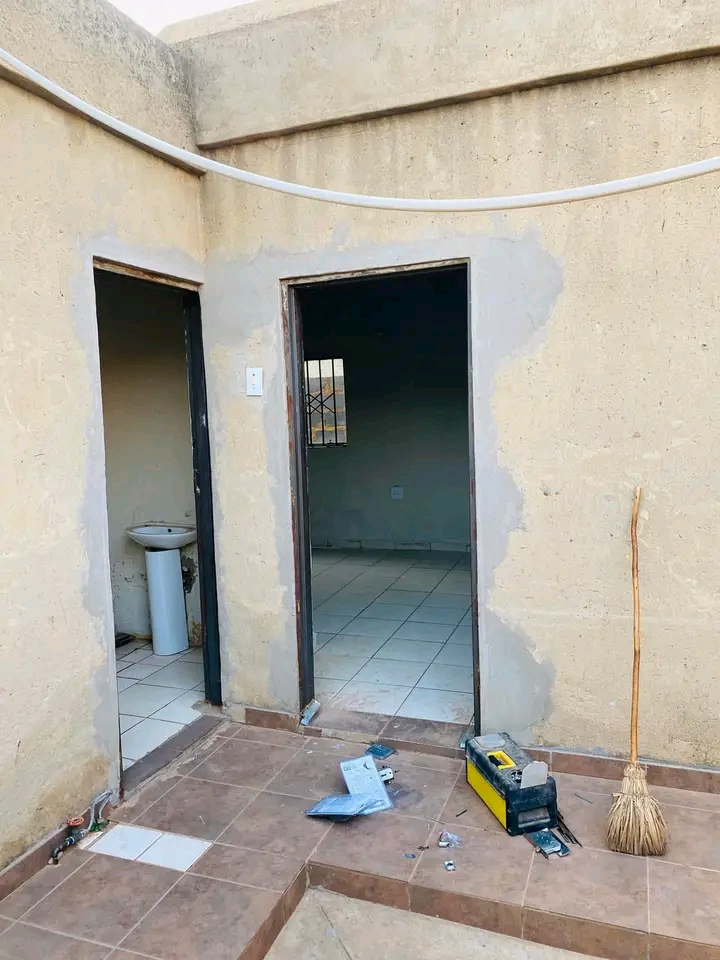 I have a room available for rental at phase 1  in Braamfischer