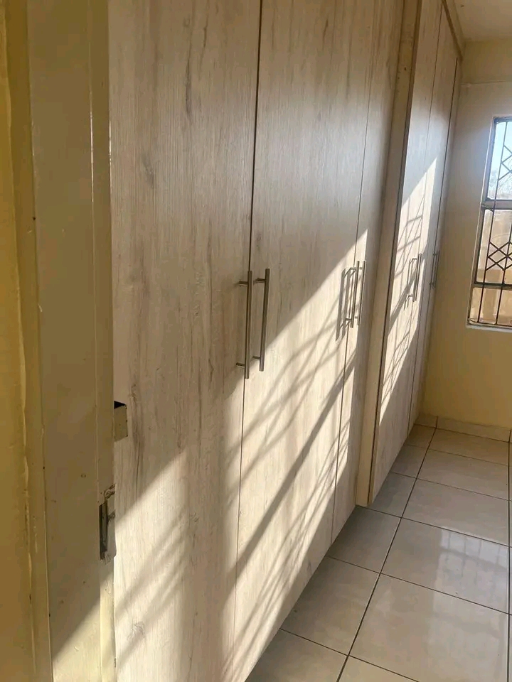 3 bedroom house to rent.fully furnished and w  in Ebony Park
