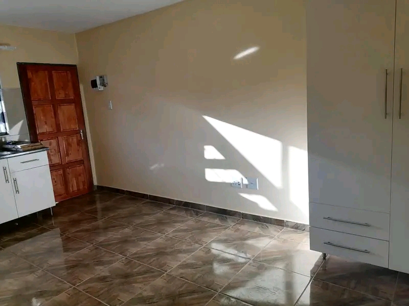 Bachelor room available – extension 77
a n  in Clayville