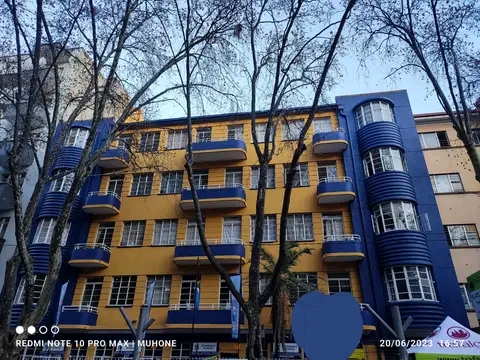 Good afternoon looking for a flat to rent a c  in Berea